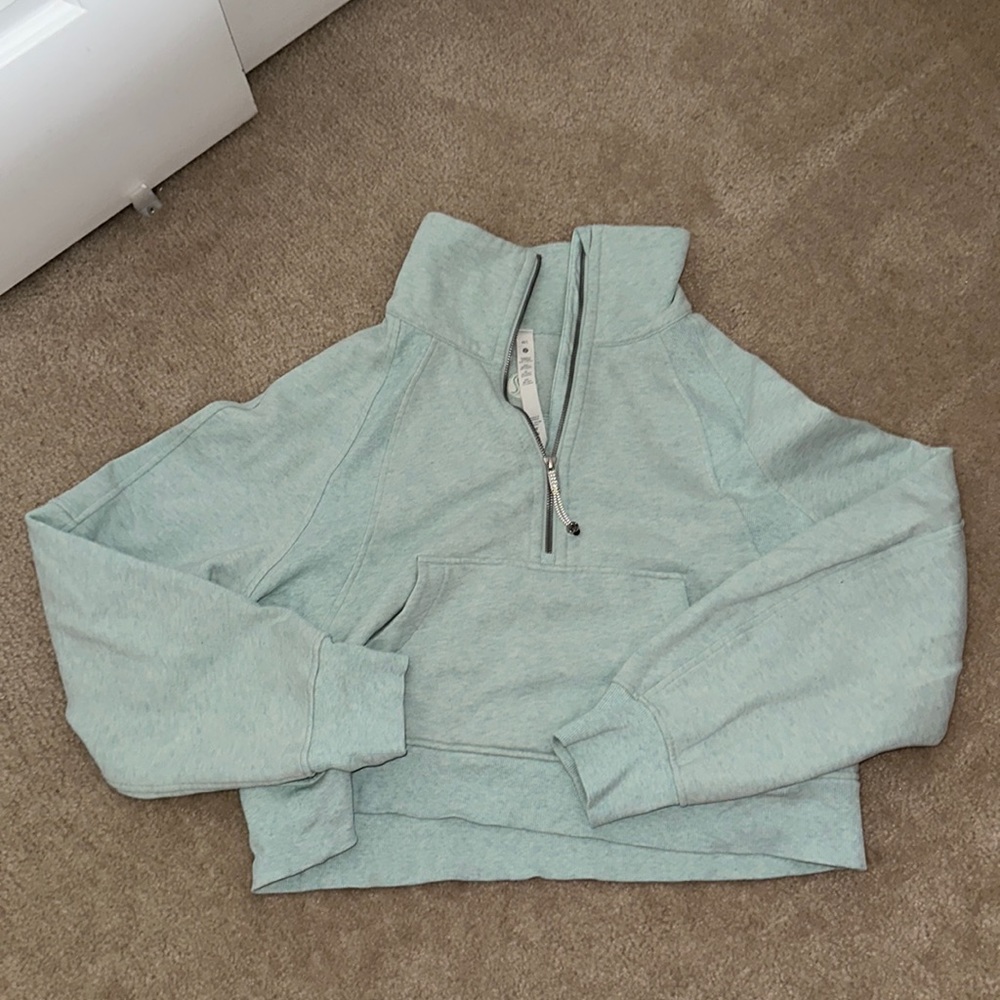 Lululemon Scuba Funnel Neck 1/4 Zip